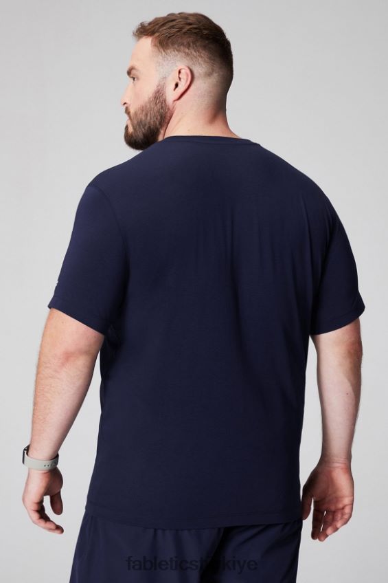 tr Fabletics erkekler 24-7 cep tişörtü derin donanma 40R06B3456