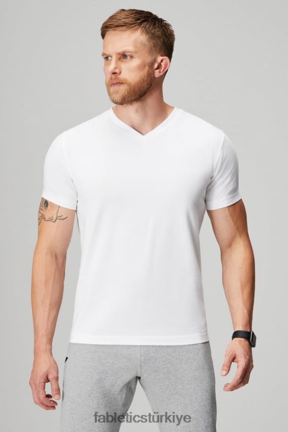 tr Fabletics erkekler 24-7 v yaka klasik beyaz 40R06B3494