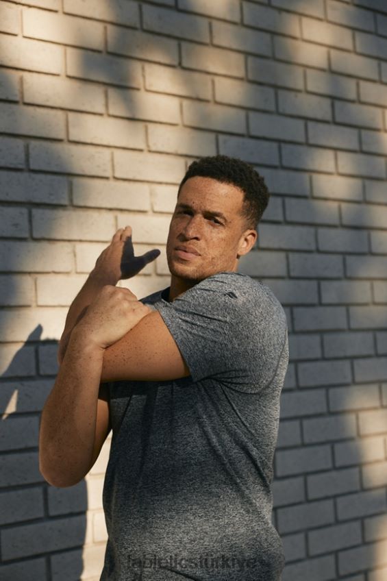 tr Fabletics erkekler eğitim günü tişörtü 178 koyu gri 40R06B3481