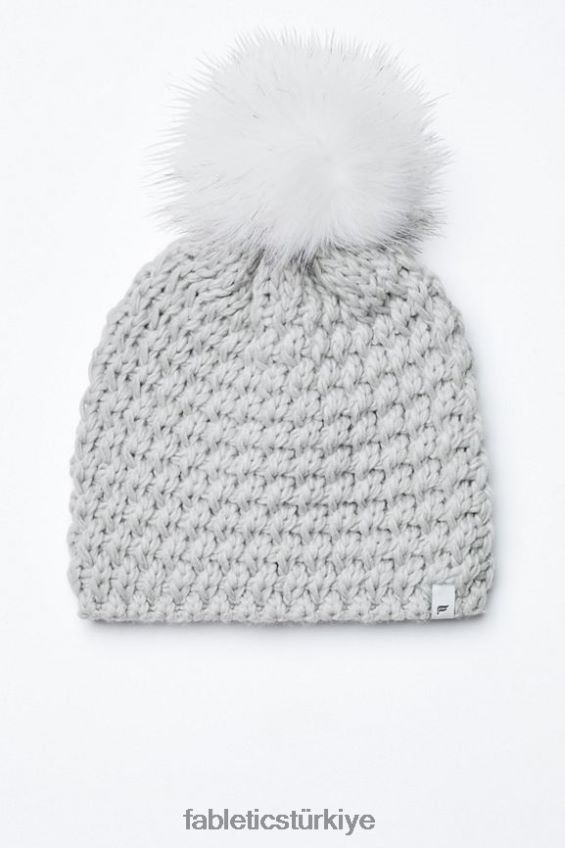 tr Fabletics kadınlar kalın ponponlu bere bulut 40R06B3032