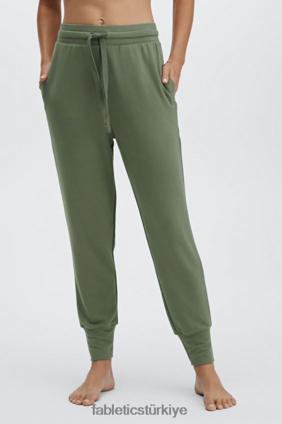 tr Fabletics kadınlar lüks havlu koşucu 3 yıkanmış vişne/beyaz 40R06B24