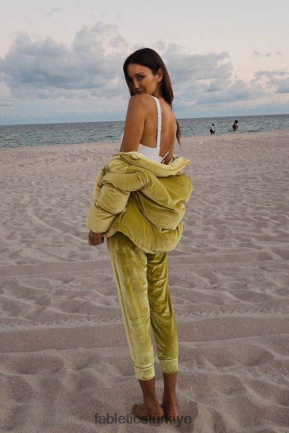 tr Fabletics kadınlar lüks kadife koşucu yumuşak beyaz/lacivert şakayık 40R06B149