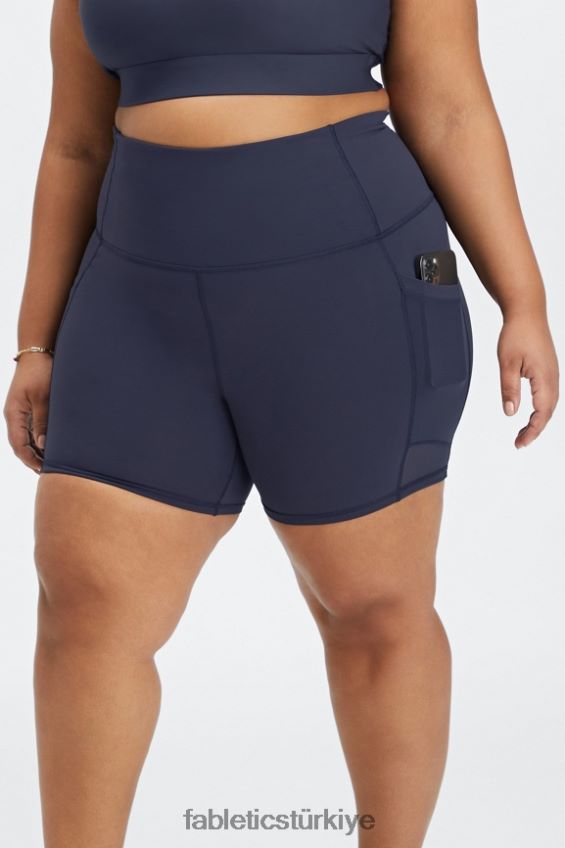 tr Fabletics kadınlar evrensel tenis hareket halindeyken ultra hw 6\'\' kısa siyah sürekli değişen/siyah 40R06B487