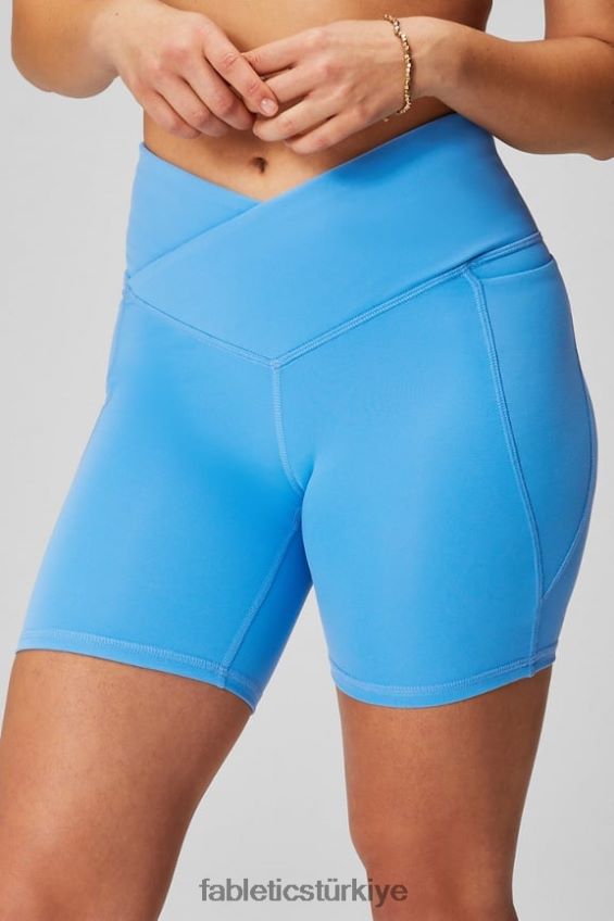 tr Fabletics kadınlar oasis pureluxe hw crossover 6'' kısa siyah/dalgalı çita 40R06B315