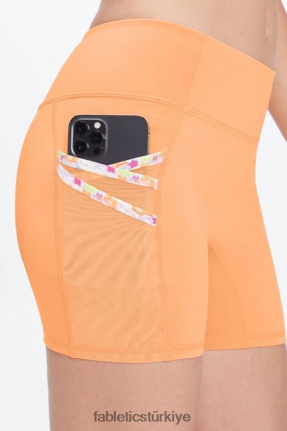 tr Fabletics kadınlar trinity motion365 orta yükseklikte 5\'\' kısa kadife çiçeği/yeni dalga çiçek 40R06B359