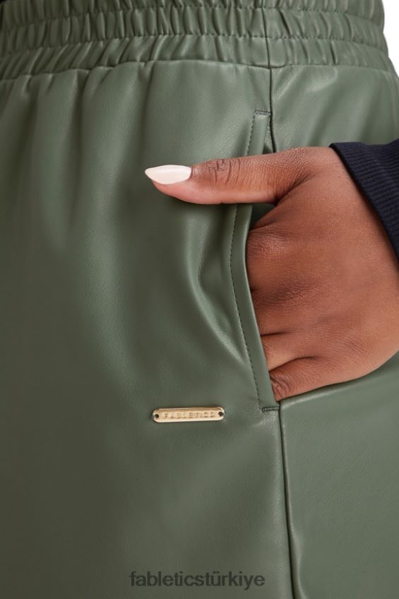 tr Fabletics kadınlar vegan deri yüksek belli kısa pembe ton/kum 40R06B357