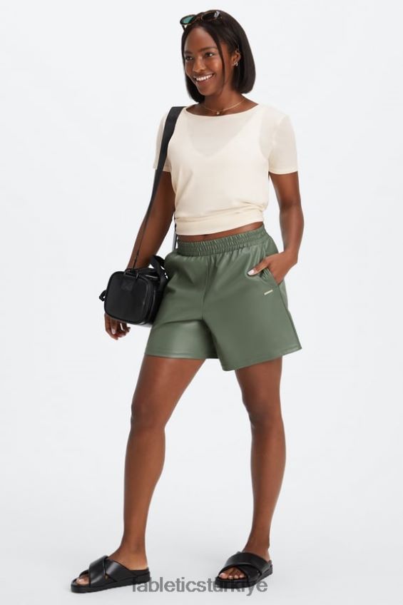 tr Fabletics kadınlar vegan deri yüksek belli kısa pembe ton/kum 40R06B357