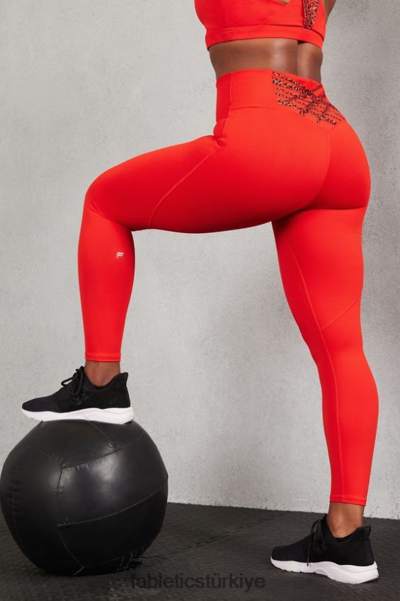 tr Fabletics kadınlar boost powerhold yüksek belli 7/8 tayt 58 elektrikli kiraz mini leopar 40R06B839