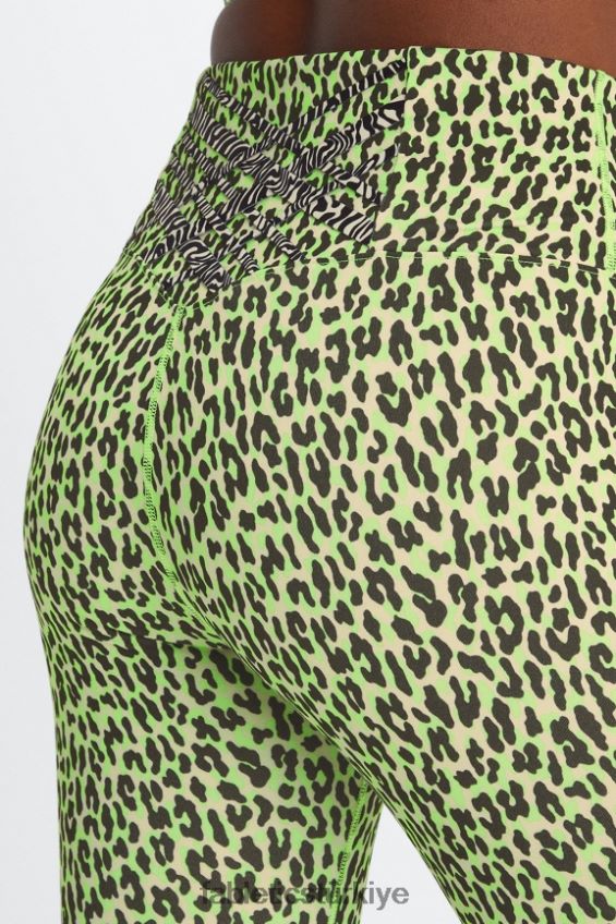 tr Fabletics kadınlar boost powerhold yüksek belli 7/8 tayt 58 vurgulayıcı dalgalı çita/mermer zebra 40R06B842