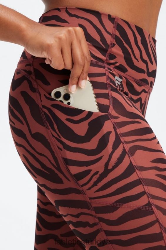 tr Fabletics kadınlar oasis pureluxe yüksek belli bükümlü 7/8 tayt maun zebra vuruşu 40R06B1138
