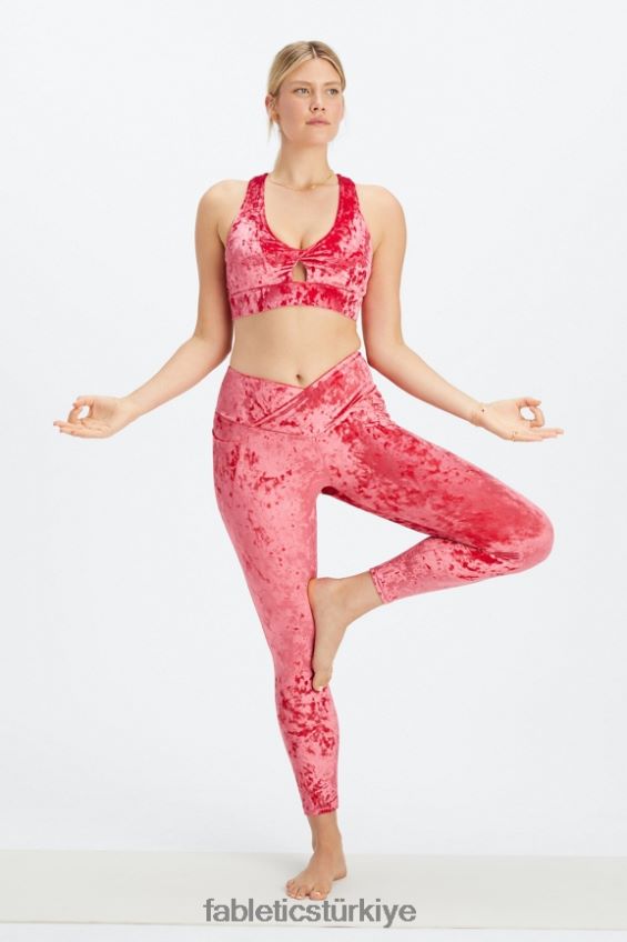 tr Fabletics kadınlar oasis ezilmiş kadife kıvrımlı spor sutyeni çilek kırmızısı 40R06B1526