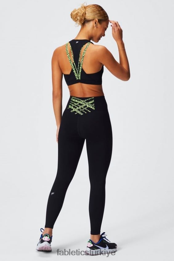 tr Fabletics kadınlar boost orta etkili spor sutyeni 119 siyah/vurgulayıcı dalgalı çita 40R06B1780