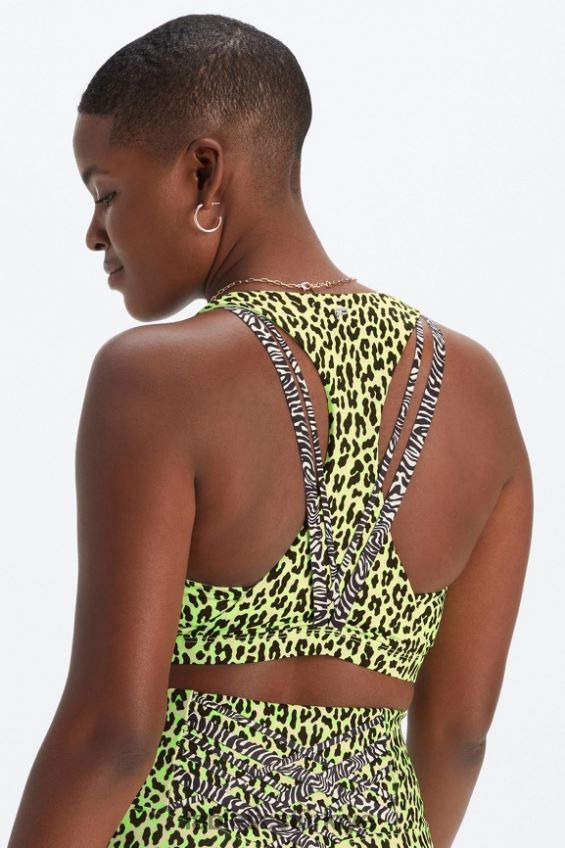 tr Fabletics kadınlar boost orta etkili spor sutyeni 119 vurgulayıcı dalgalı çita/mermer zebra 40R06B1778