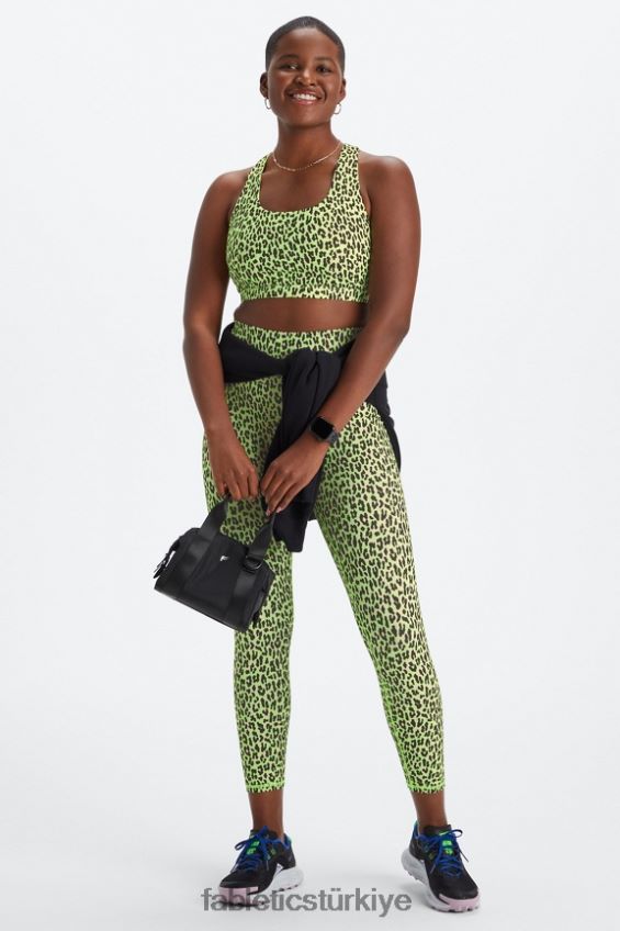 tr Fabletics kadınlar boost orta etkili spor sutyeni 119 vurgulayıcı dalgalı çita/mermer zebra 40R06B1778