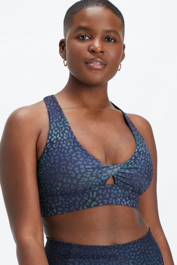 tr Fabletics kadınlar oasis twist sporcu sütyeni 106 ısı haritası leoparı 40R06B1707