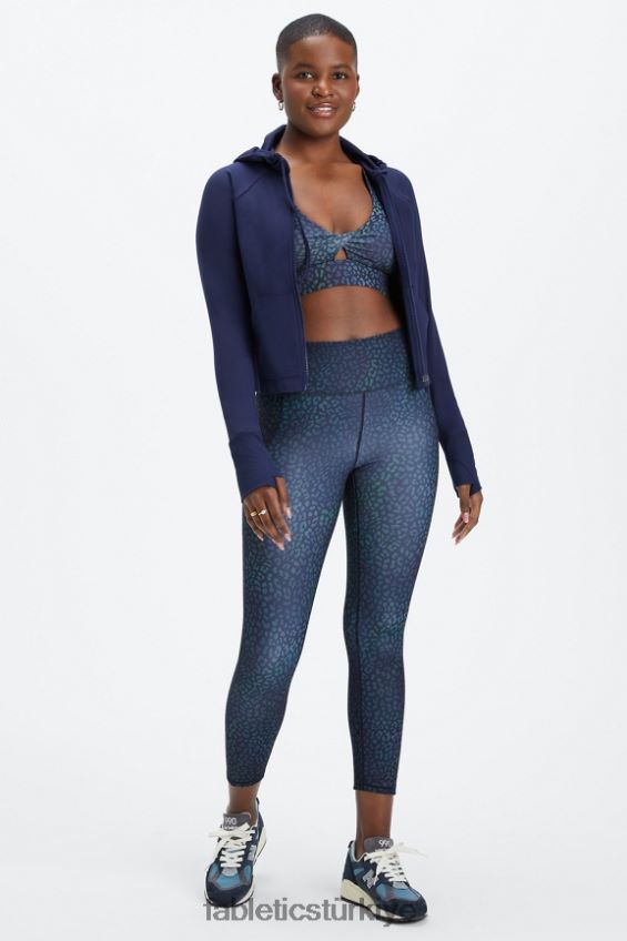 tr Fabletics kadınlar oasis twist sporcu sütyeni 106 ısı haritası leoparı 40R06B1707
