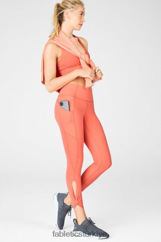tr Fabletics kadınlar oasis twist sporcu sütyeni 111 mercan pus 40R06B1731