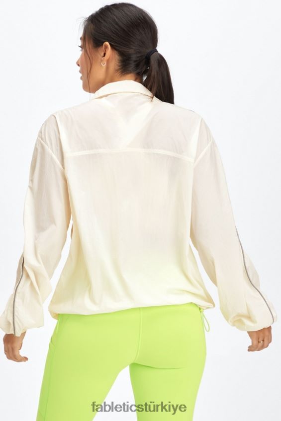 tr Fabletics kadınlar büyük boy flyweight rüzgarlık ak balıkçıl/filiz/atletizm kulübü 40R06B2745