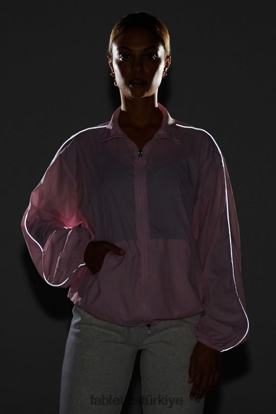 tr Fabletics kadınlar büyük boy flyweight rüzgarlık güzel pembe/yansıtıcı gümüş 40R06B2743