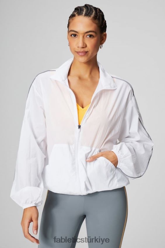 tr Fabletics kadınlar büyük boy flyweight rüzgarlık klasik beyaz/yansıtıcı gümüş 40R06B2739