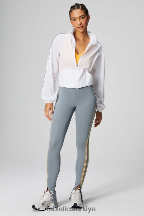 tr Fabletics kadınlar büyük boy flyweight rüzgarlık klasik beyaz/yansıtıcı gümüş 40R06B2739