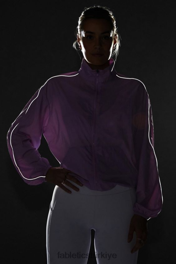 tr Fabletics kadınlar büyük boy flyweight rüzgarlık kristal mağarası/yansıtıcı gümüş 40R06B2738