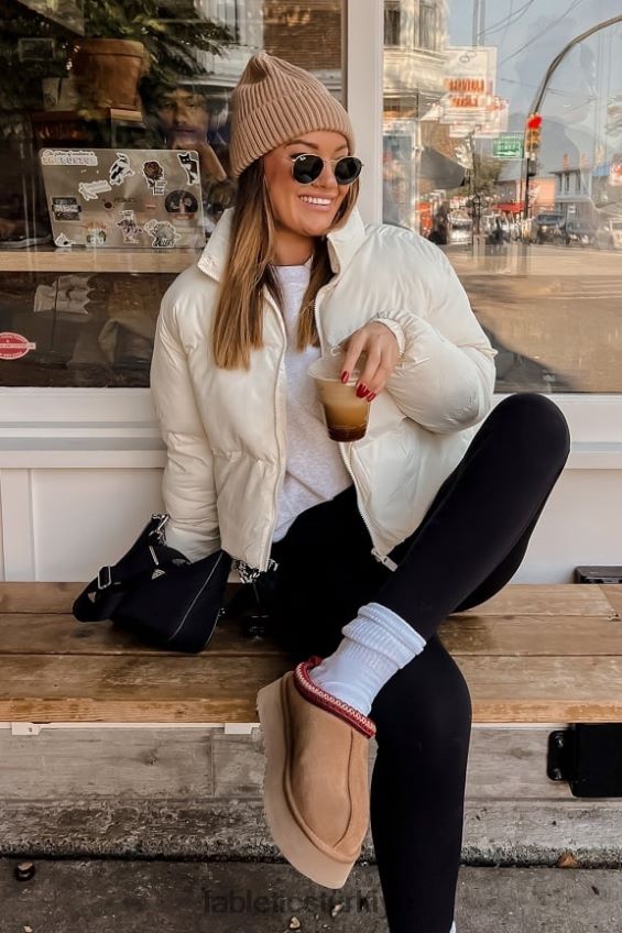 tr Fabletics kadınlar kırpılmış kirpi ak balıkçıl/ak balıkçıl logosu 40R06B2774