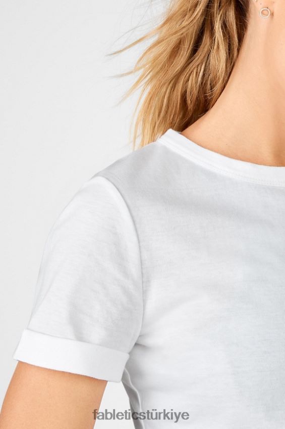 tr Fabletics kadınlar %100 pamuklu bedene oturan tişört beyaz 40R06B2107