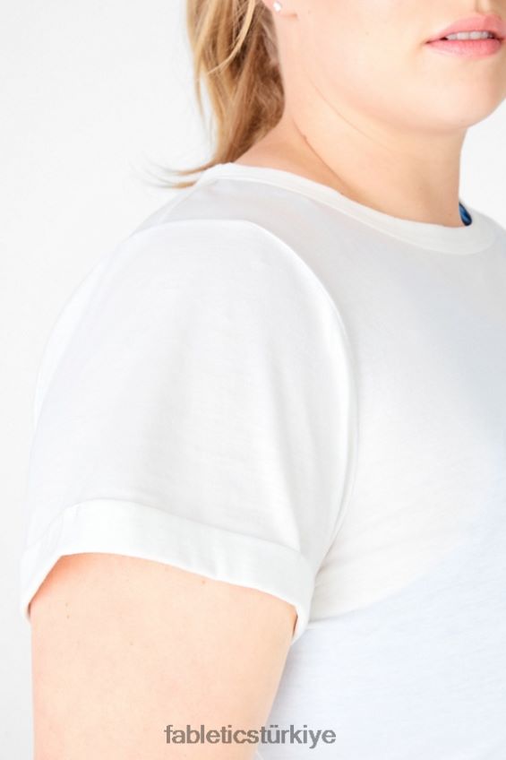tr Fabletics kadınlar %100 pamuklu bedene oturan tişört beyaz 40R06B2108