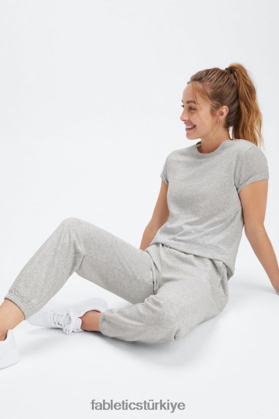 tr Fabletics kadınlar %100 pamuklu jarse tişört açık gri funda 40R06B1995