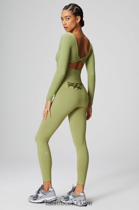 tr Fabletics kadınlar oasis twist yerleşik sütyen uzun kollu üst Vaktini boşa harcamak 40R06B2196